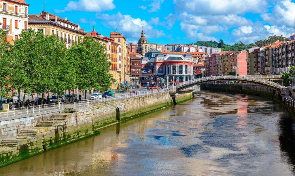 Habitacion Privada En El Centro De Bilbao Eksteriør bilde